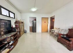 Blk 325 Jurong East Street 31 (Jurong East), HDB Executive #499486351